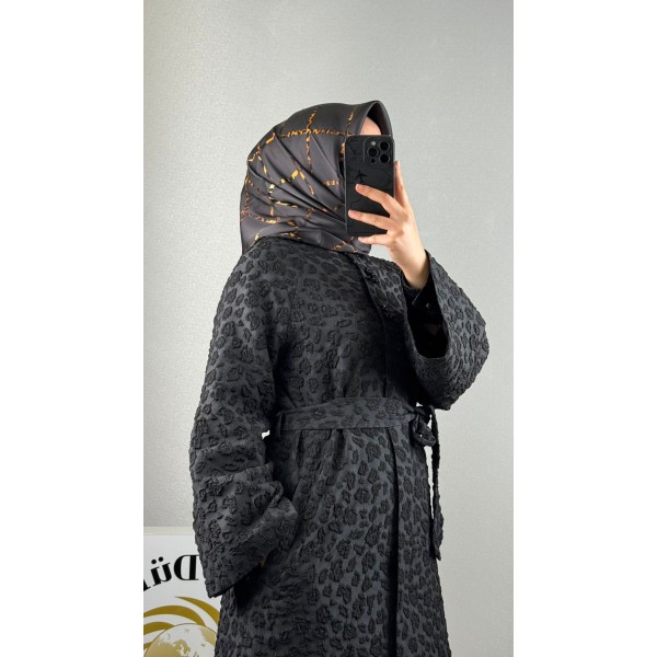 La Boutique Golden Matrix (Altın Izgara)