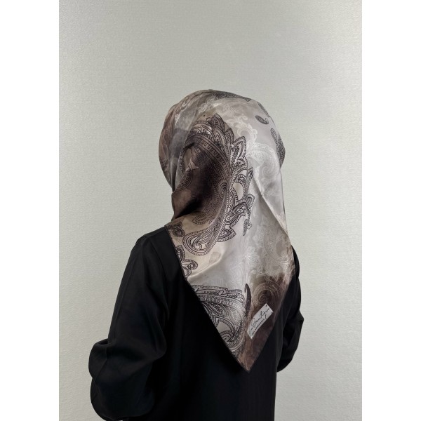 La Boutique Lunara Paisley (Ay Işığı Şalı)