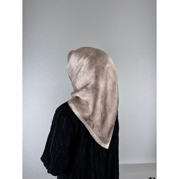 La Boutique Veloura Nude (Kadife Işıltı)