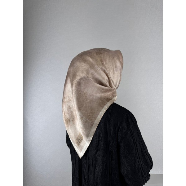La Boutique Veloura Nude (Kadife Işıltı)