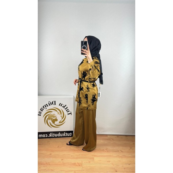 SERPİL Gold Siyah Çiçek Desenli Saten İkili Takım